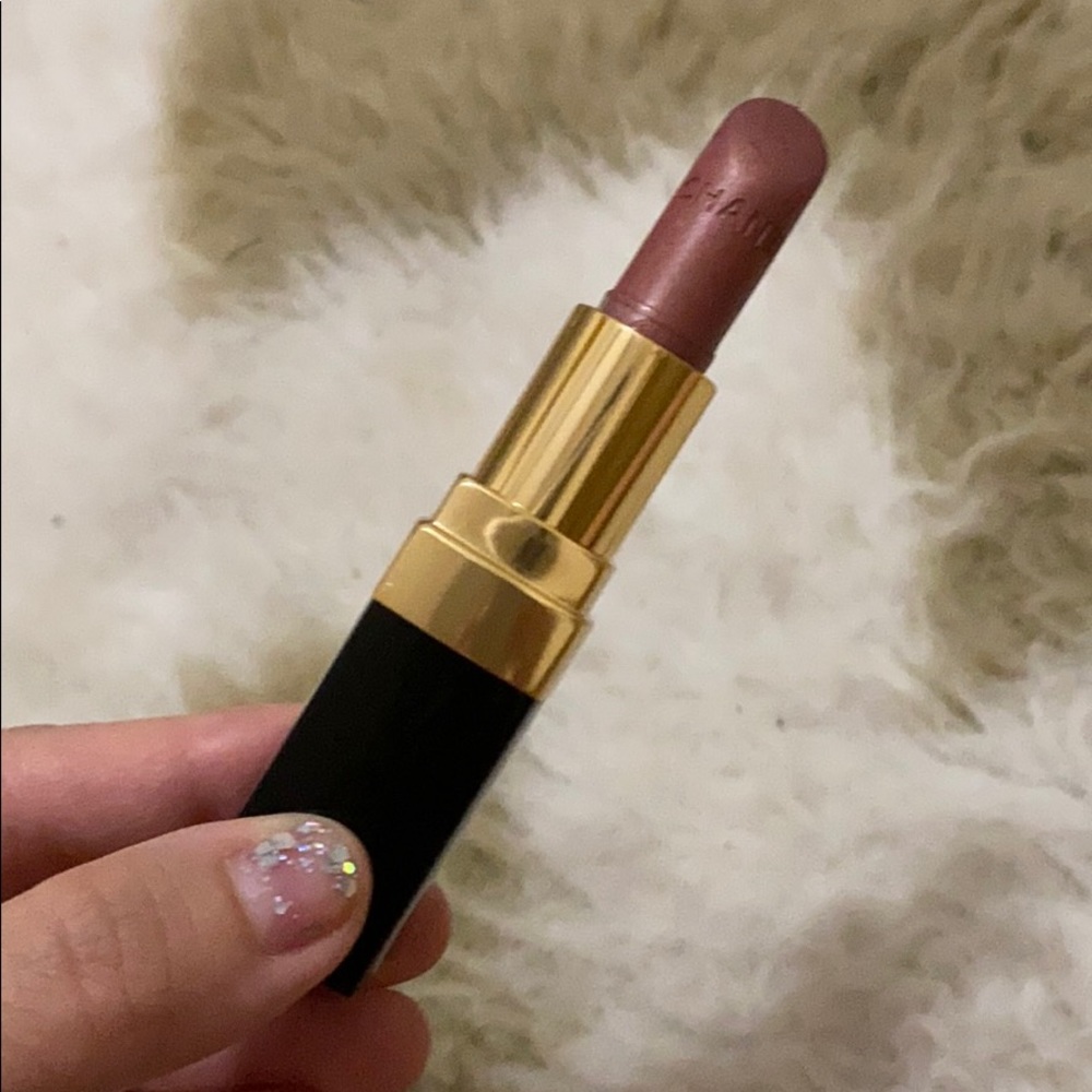 CHANEL Rouge Coco Ultra Hydrating Lip Colour 02